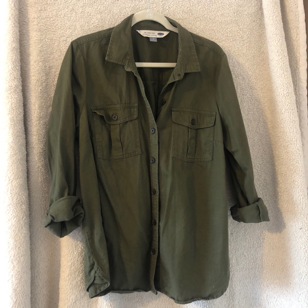 Army green button up long sleeve shirt